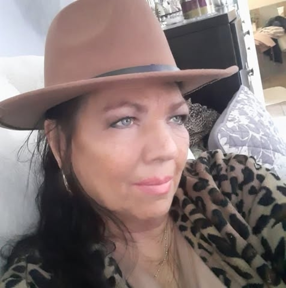 Meet your Posher, Tish